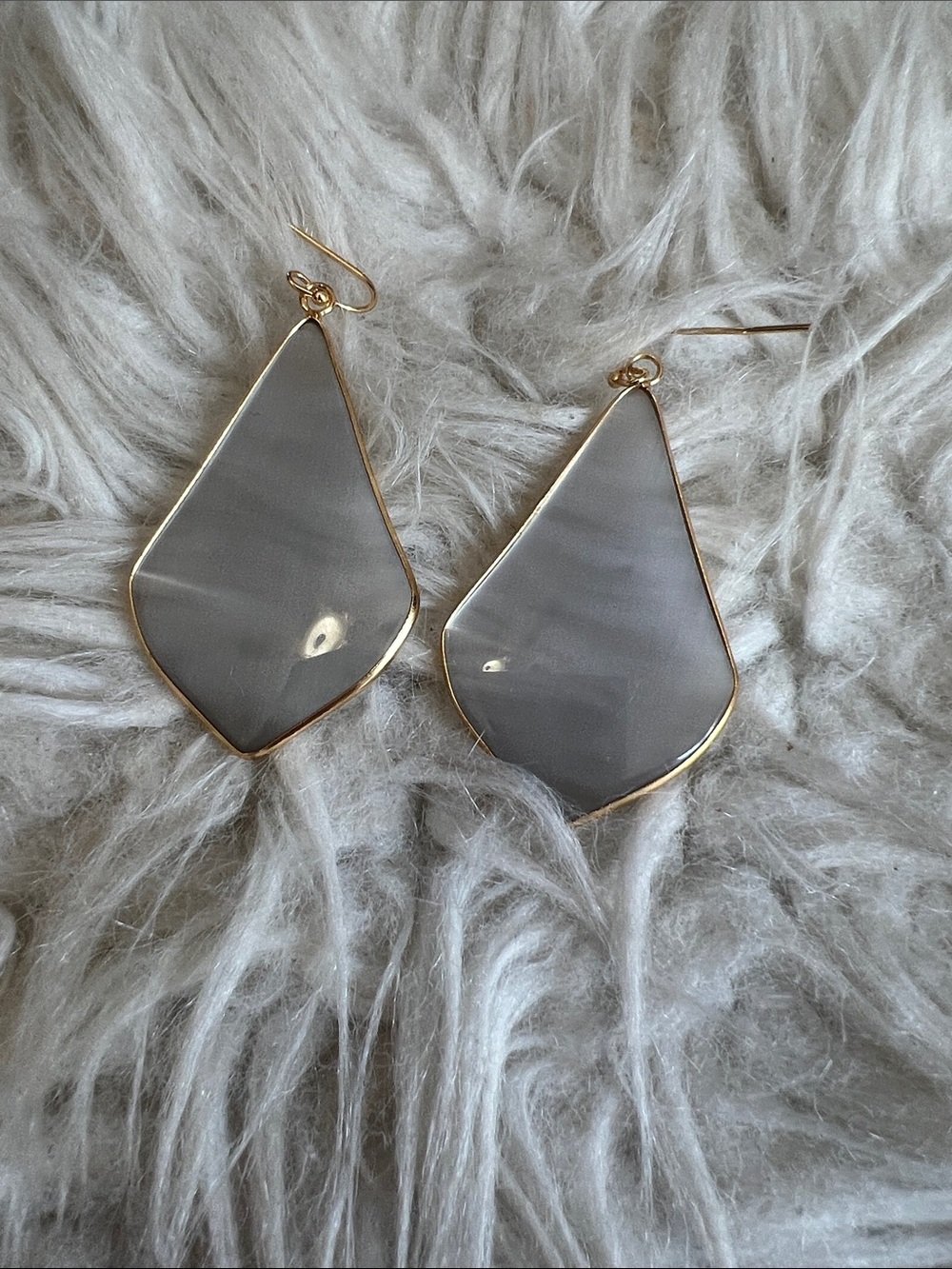 Gold-Trim Gray Teardrop Dangle Earrings - Elegant Women Jewelry